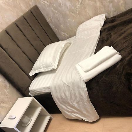 Hotel Lion Алмати Екстер'єр фото
