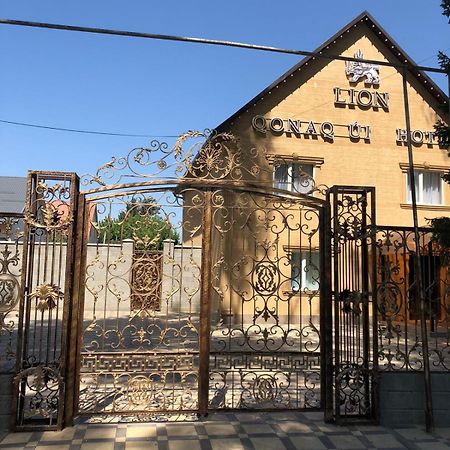 Hotel Lion Алмати Екстер'єр фото