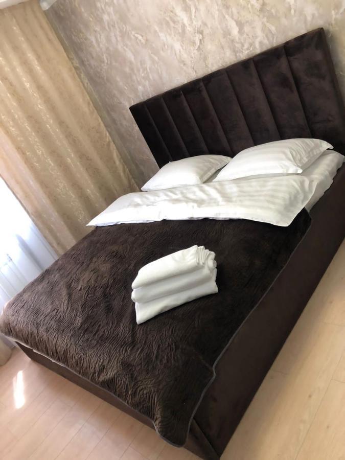 Hotel Lion Алмати Екстер'єр фото