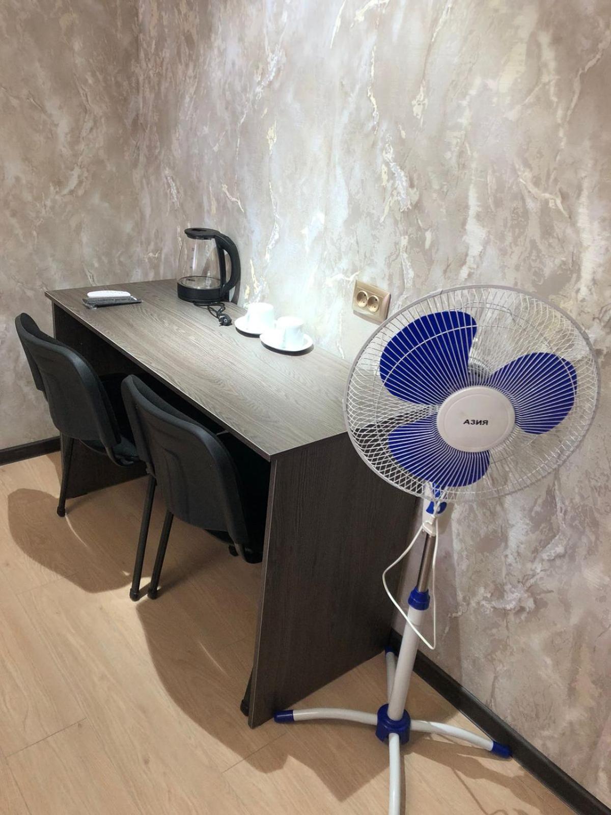 Hotel Lion Алмати Екстер'єр фото