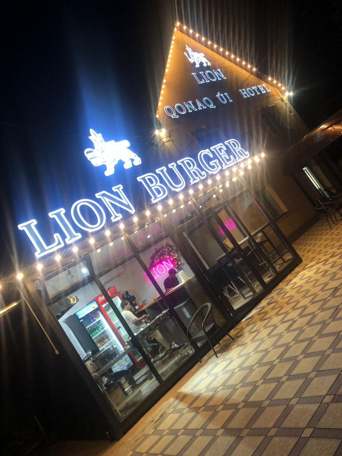 Hotel Lion Алмати Екстер'єр фото